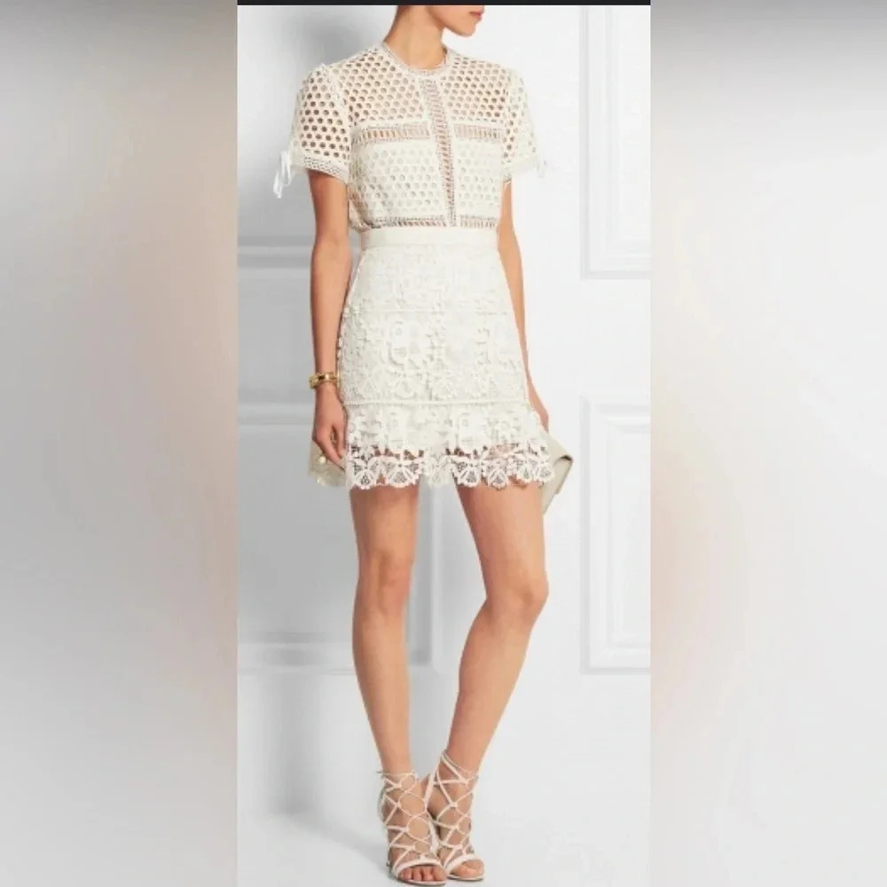 SELF-PORTRAIT Guipure lace mini skirt
